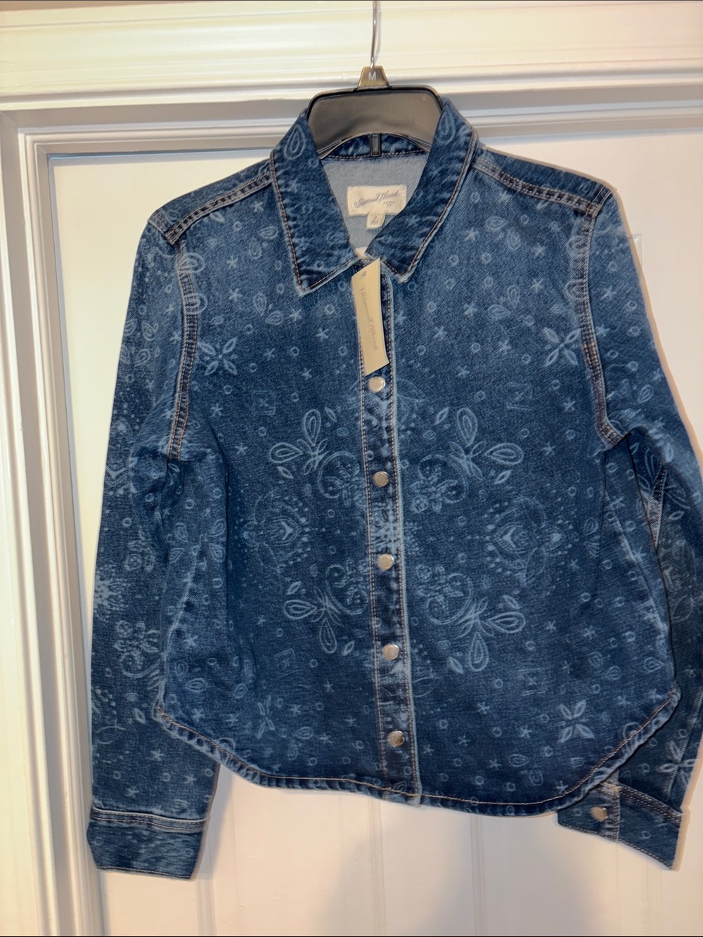 Universal Thread Blue Floral-Print Denim Jacket
